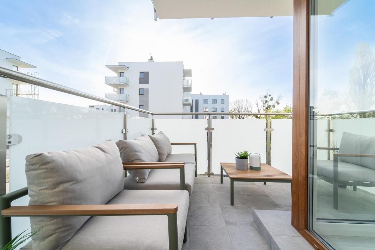 Belle View - 3Pok, Nawet 5 Lozek, Piekny Widok Na Rzeke, Tv55" Z Netflix I Max, Parking, Winda Apartment อิวาวา ภายนอก รูปภาพ