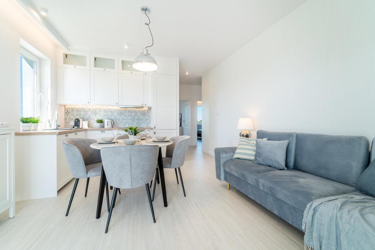Belle View - 3Pok, Nawet 5 Lozek, Piekny Widok Na Rzeke, Tv55" Z Netflix I Max, Parking, Winda Apartment อิวาวา ภายนอก รูปภาพ