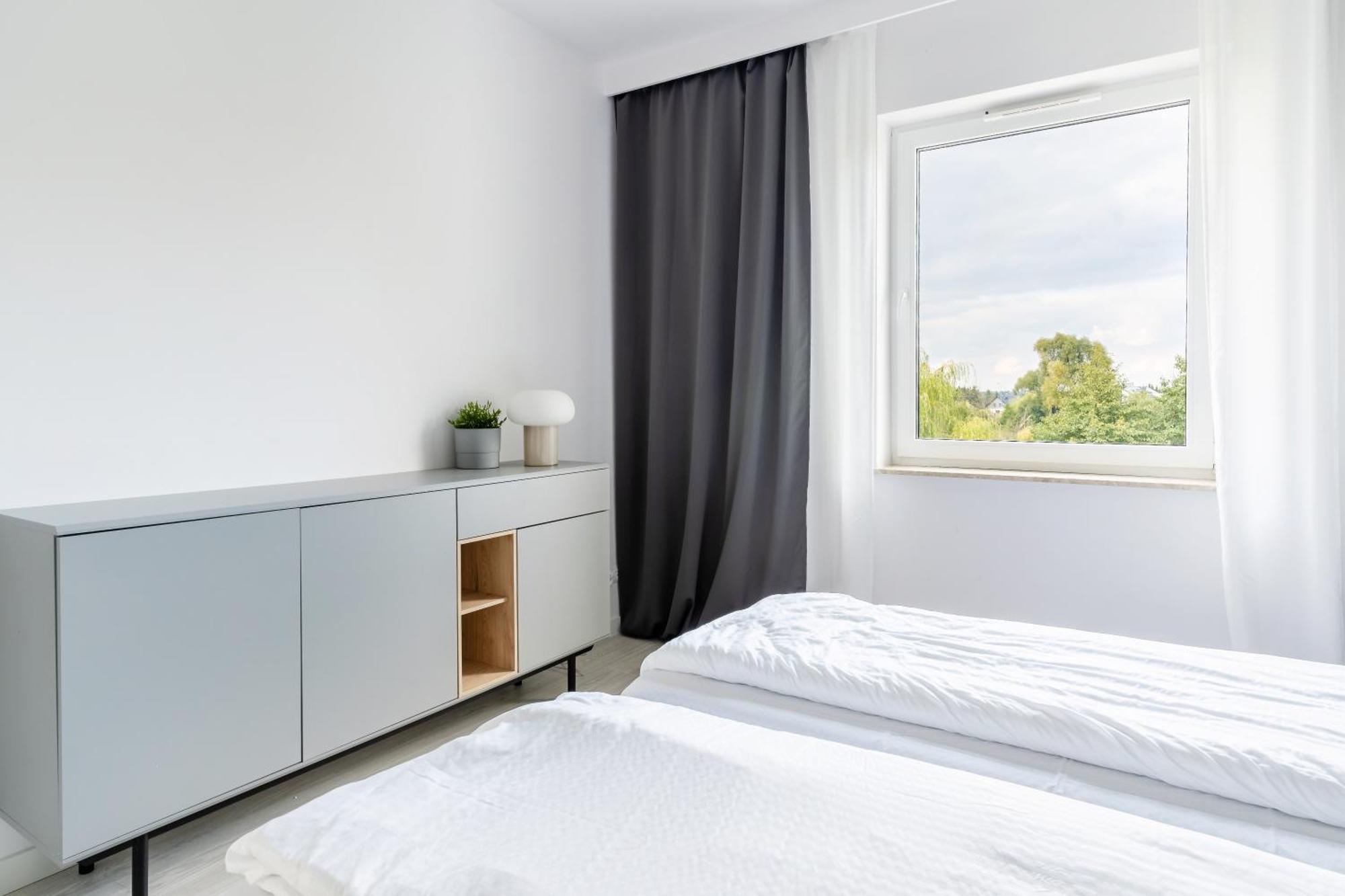 Belle View - 3Pok, Nawet 5 Lozek, Piekny Widok Na Rzeke, Tv55" Z Netflix I Max, Parking, Winda Apartment อิวาวา ภายนอก รูปภาพ